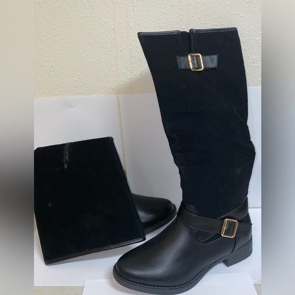 Raelynn Buckled Flat Boot - Size 7.5 Black - Picture 1 of 4